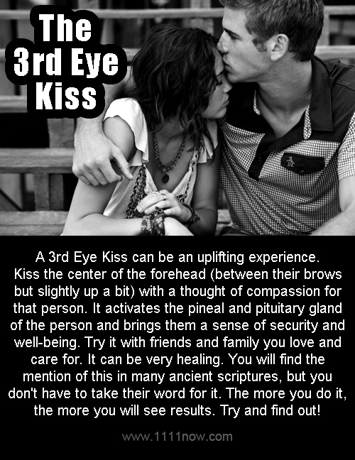 The 3rd Eye Kiss